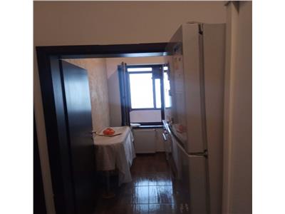 Apartament 1Camera De Vanzare, zona Bucium, 60.000 Euro.