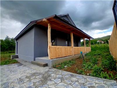 Casa Individuala Voinesti, constructie noua, 1000 mp teren - 54000 euro
