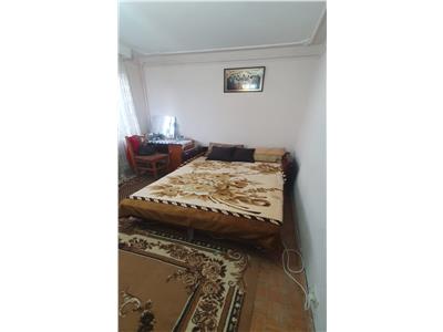 Apartament 2 camere SD, zona Cantemir, 65.000 neg.