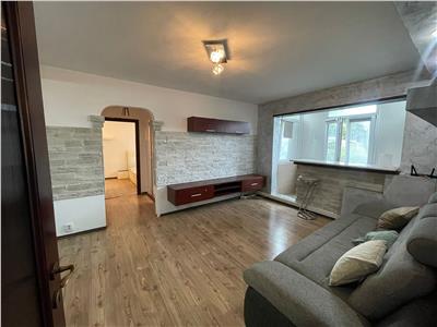 Apartament 2 cam., 54 mp, renovat modern, Liber, Podu de Piatra bl. bun , 72.000 EURO NEG