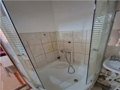 Camera de camin cu baie proprie, 17mp, zona Bularga, 19.800 euro neg