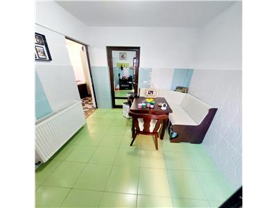 Oferta unica pentru investiție, în Exclusivitate!
Apartament 1 camera decomandat, 26mp, bloc 2017, zona semicentrala, Kaufland Podul de Piatra  48.000 euro neg.