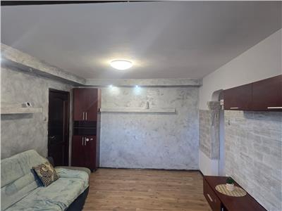 Apart. 2 cam., SEMICENTRALPALAS, renovat, mob. si utilat, 450 EURO NEG