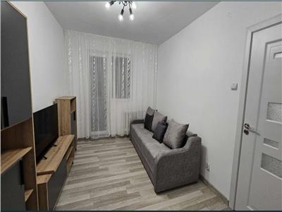 Apartament cu 2 camere de inchiriat, Podu Ros, 500 Euro