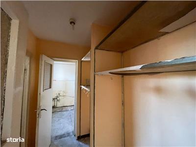 Apart. 2 camere, Tudor Vladimirescu, 69.000 EURO neg